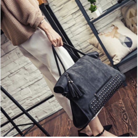 Handbags - NEW AMELIA Crossbody/Top Handle bag, Grey